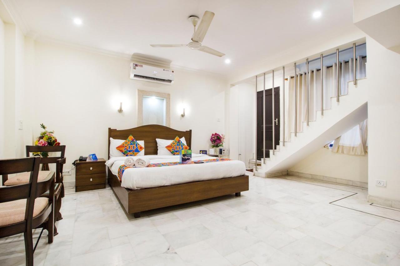 Fabhotel Namaste Bnb & Service Apartments Vasant Vihar Nueva Delhi Exterior foto